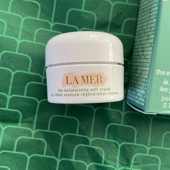 FREE SHIPPING!!! LA MER HYDRATION ESSENTIALS NEW - Picture 3 of 6